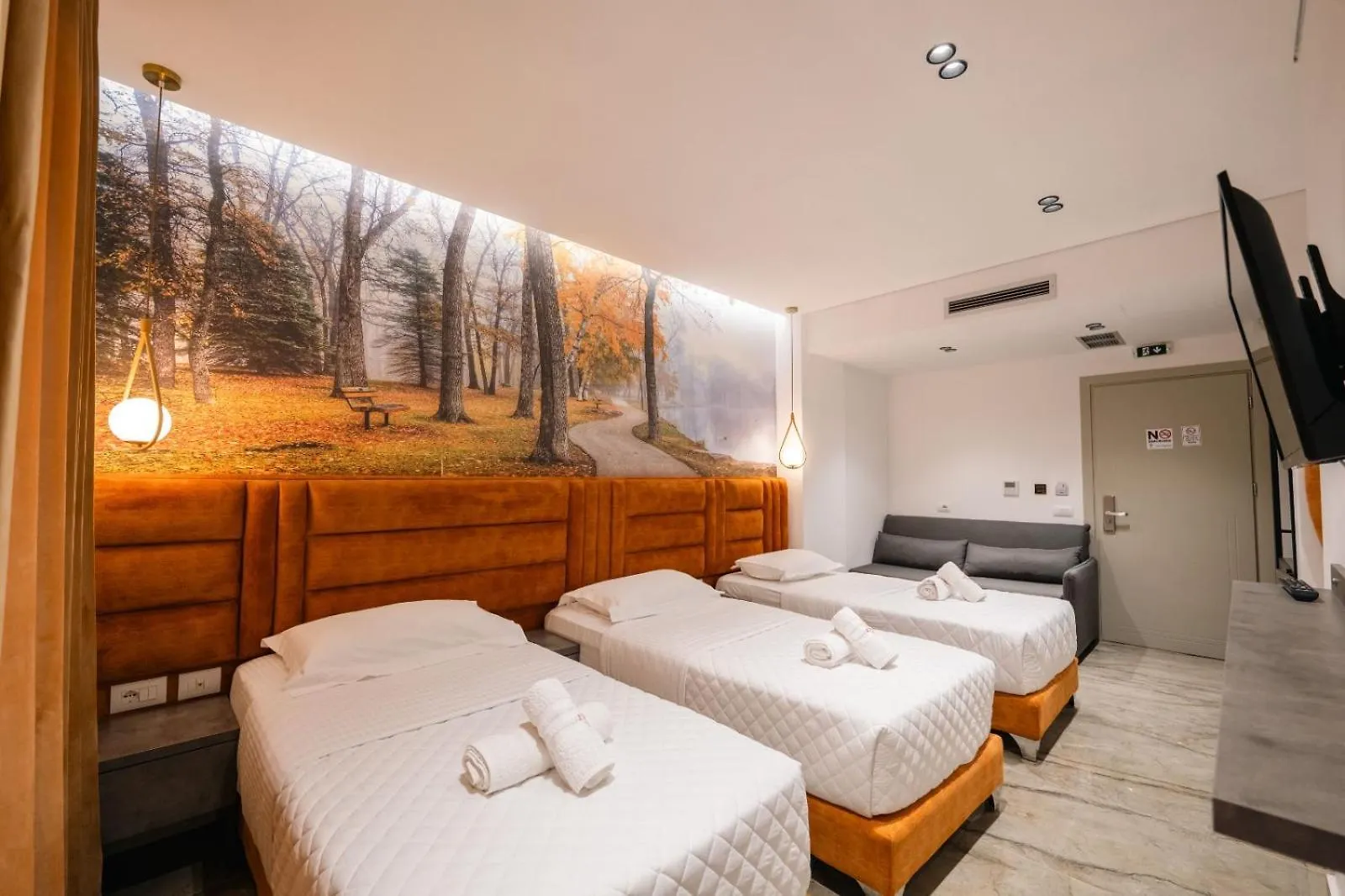 Hotel Eagle 사밀 알바니아