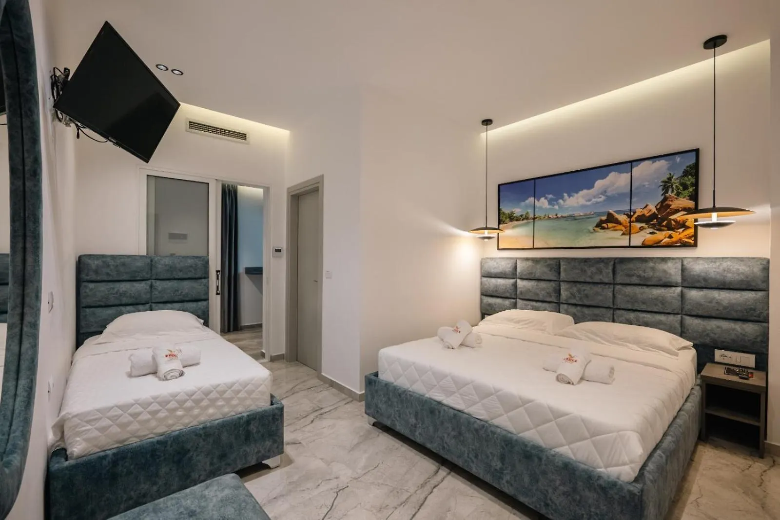 Hotel Eagle Ksamil 4*,  Albania