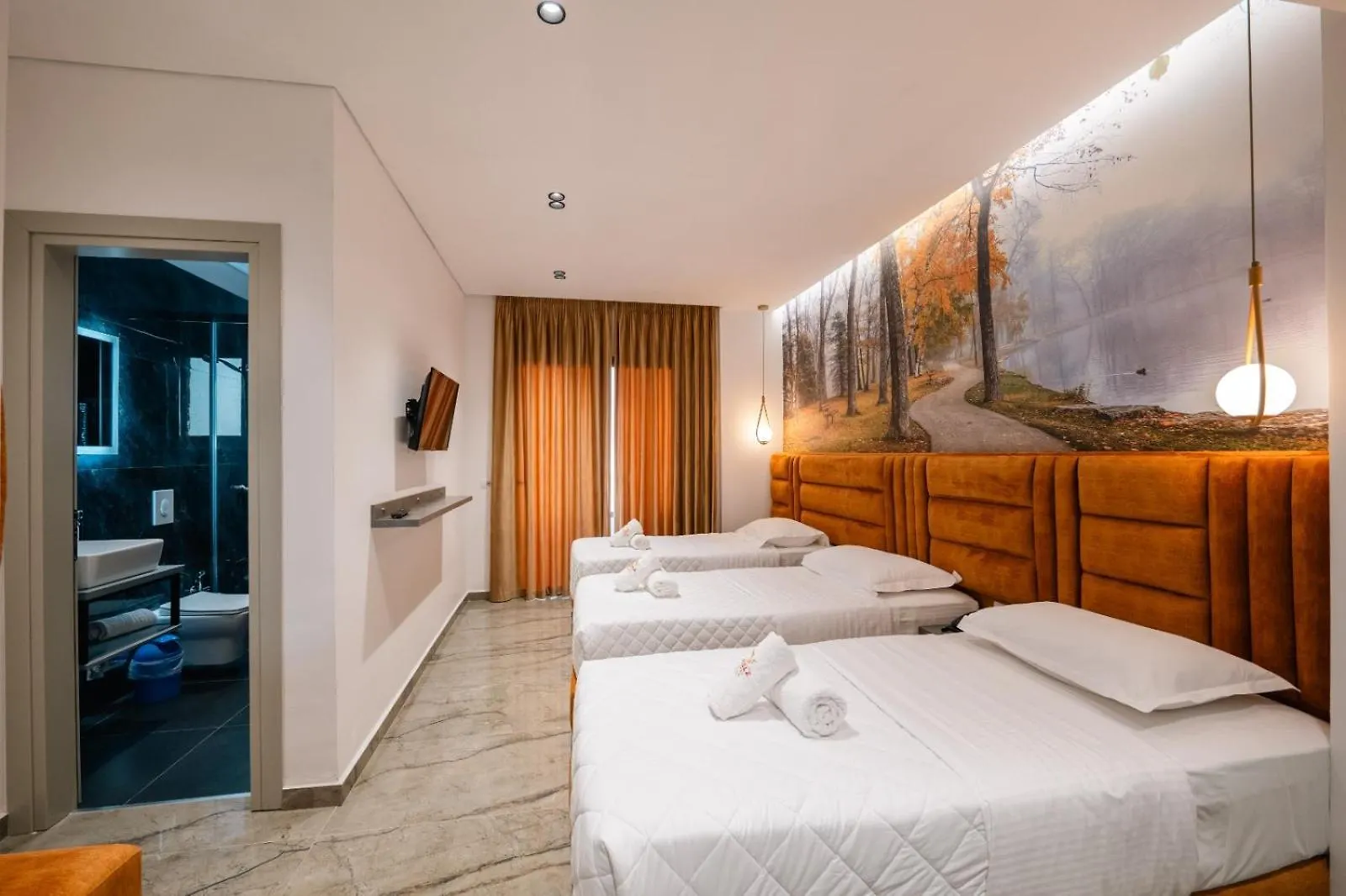 Hotel Eagle 사밀 4*,