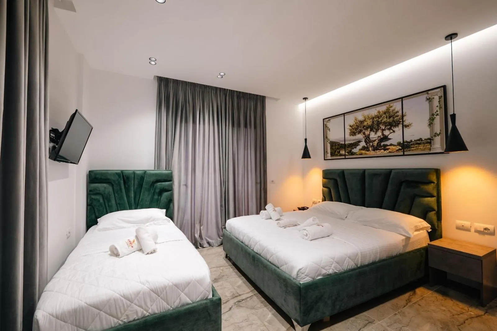 Hotel Eagle Ksamil