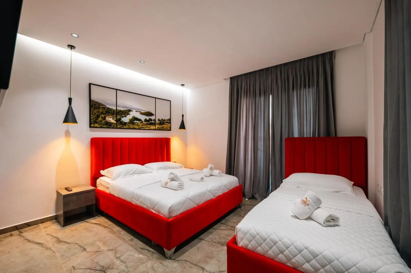 Hotel Eagle Ksamil